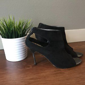 Manolo Blahnik Vintage Black Suede Bootie Stiletto